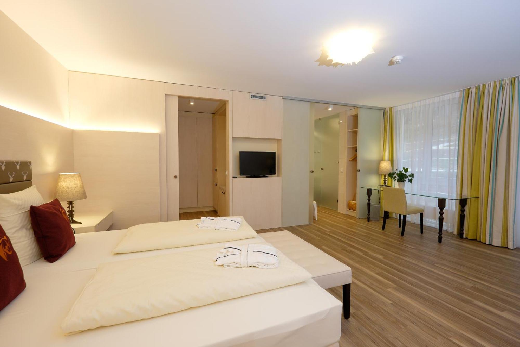 Hotel Baeren Titisee Habitación foto
